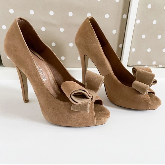 Jeffrey Campbell Shoes - Jeffrey Campbell suede peep toe heels bow 7.5